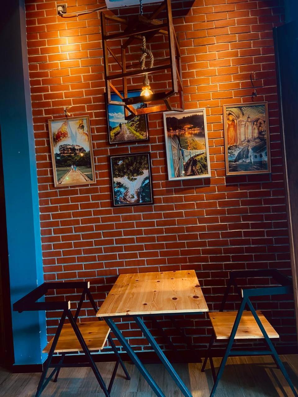 Отель Coffee House Дамбулла Экстерьер фото